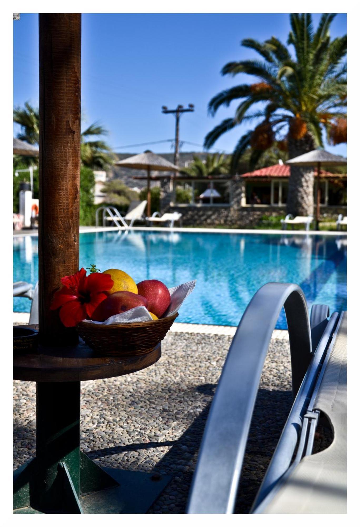 Alex (Adults Only) Hotell Karpathos Exteriör bild